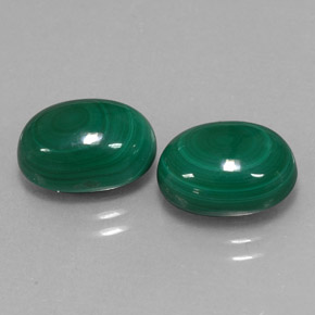 Achetez naturel ct vert malachite gems, coupe ovale, en provenance congo chez gemselect. en stock, livraison internationale!