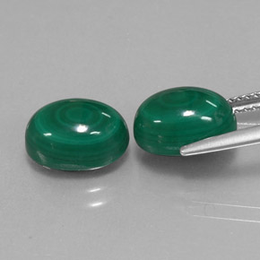 Achetez naturel ct vert malachite gems, coupe ovale, en provenance congo chez gemselect. en stock, livraison internationale!