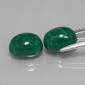 Achetez naturel ct vert malachite gems, coupe ovale, en provenance congo chez gemselect. en stock, livraison internationale!
