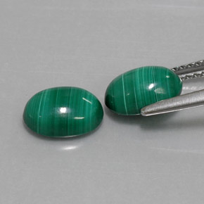 Achetez naturel ct Vert multicolore Malachite gems, Coupe ovale, En provenance Congo chez GemSelect. En stock, livraison internationale!