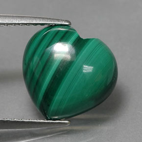 Malachite vert naturelle forme de coeur, 5,31 ct, opaque