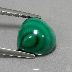 Malachite vert naturelle forme de coeur, 4,59 ct, opaque