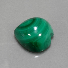 Malachite vert naturelle forme de coeur, 4,59 ct, opaque