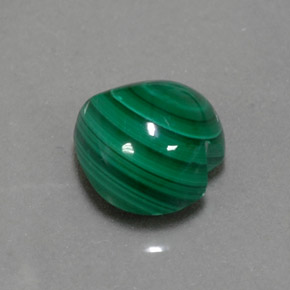 Malachite vert naturelle forme de coeur, 4,16 ct, opaque