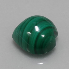 Malachite vert naturelle forme de coeur, 8,67 ct, opaque