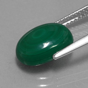 Malachite vert naturelle coupe ovale, 4,40 ct, opaque
