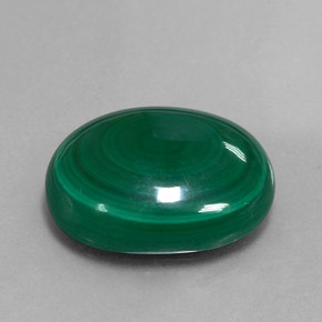 Malachite vert naturelle coupe ovale, 17,95 ct, opaque