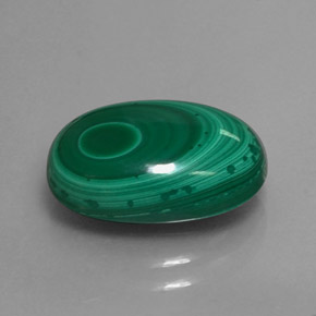 Malachite vert naturelle coupe ovale, 6,72 ct, opaque