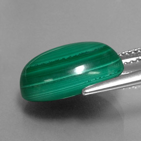 Malachite vert naturelle coupe ovale, 9,57 ct, opaque