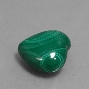 Malachite vert naturelle forme de coeur, 5,72 ct, opaque