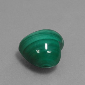 Malachite vert naturelle forme de coeur, 5,81 ct, opaque