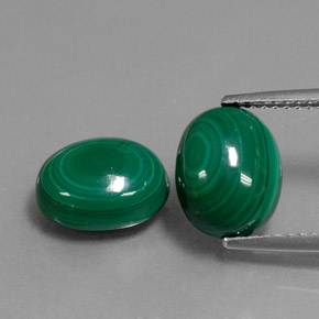 Achetez naturel ct vert malachite gems, coupe ovale, en provenance congo chez gemselect. en stock, livraison internationale!