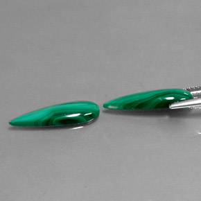 Achetez naturel ct vert malachite gems, en forme de poire, en provenance congo chez gemselect. en stock, livraison internationale!