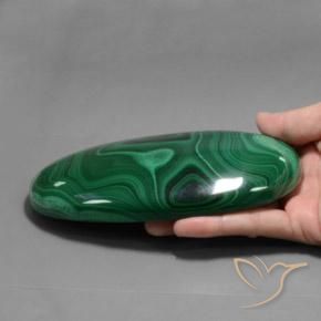 Malachite Vert naturelle ovale, 3000.00 ct, Opaque