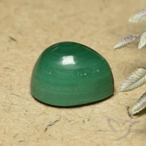 Malachite Vert naturelle En forme de poire, 5.86 ct, Opaque