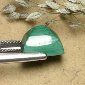 Malachite Vert chaud naturelle Baquette, 8.18 ct, Opaque