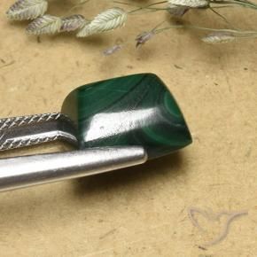 Malachite Vert pin naturelle Baquette, 9.74 ct, Opaque