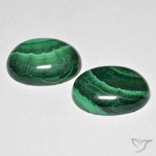 Achetez naturel 28,50ct vert malachite gems, coupe ovale, en provenance congo chez gemselect. en stock, livraison internationale!