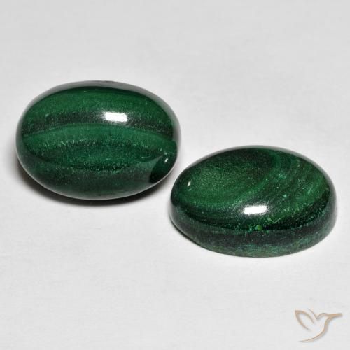 Achetez naturel 17,59ct vert malachite gems, coupe ovale, en provenance congo chez gemselect. en stock, livraison internationale!