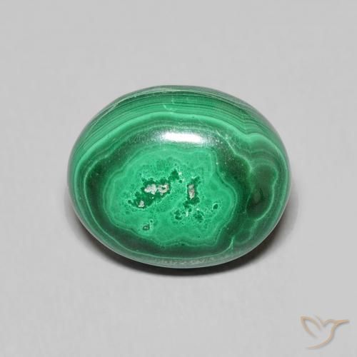 Malachite vert naturelle coupe ovale, 6,72 ct, opaque