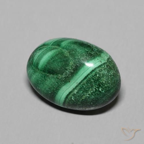 Malachite Vert moyen naturelle ovale, 6.88 ct, Opaque
