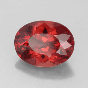Grenat malaya rose naturelle coupe ovale, 3,56 ct, VVS-VS