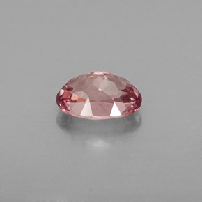 Grenat malaya rose naturelle coupe ovale, 1,02 ct, VS