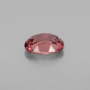 Grenat malaya rose naturelle coupe ovale, 1,05 ct, VVS