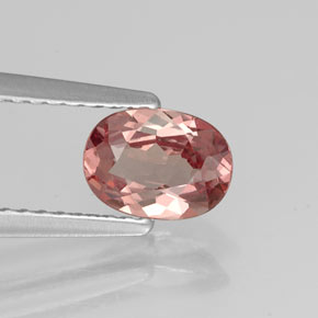 Grenat malaya rose naturelle coupe ovale, 0,88 ct, VVS