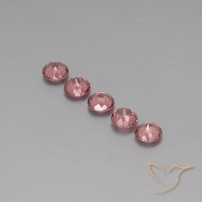 Shop natural 4.05ct Rose moyen Grenat Malaya gems, Tour, from Tanzanie at GemSelect. In stock, global shipping!