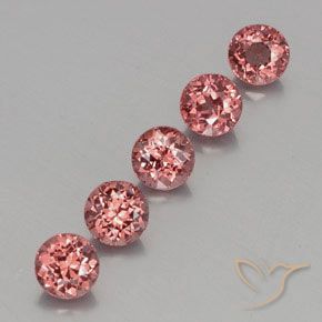Shop natural 4.32ct Rose framboise Grenat Malaya gems, Tour, from Tanzanie at GemSelect. In stock, global shipping!
