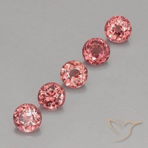 Shop natural 4.03ct Rose Grenat Malaya gems, Tour, from Tanzanie at GemSelect. In stock, global shipping!
