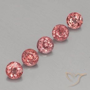 Shop natural 4.26ct Rose Grenat Malaya gems, Tour, from Tanzanie at GemSelect. In stock, global shipping!