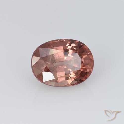 Grenat Malaya Rose clair naturelle ovale, 1.28 ct, VS