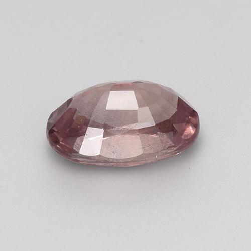 Grenat Malaya Rose moyen naturelle Coupe ovale, 0.67 ct, VS