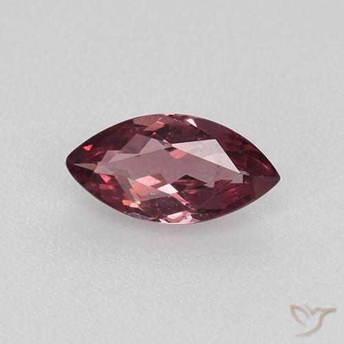 Grenat malaya rouge naturelle marquise, 0,87 ct, VS