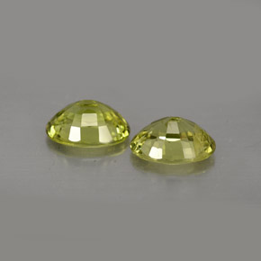 Achetez naturel ct vert grenat du mali gems, coupe ovale, en provenance mali chez gemselect. en stock, livraison internationale!