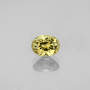 Petit Grenat Vert Doré naturelle Coupe ovale, 1.05 ct, VVS
