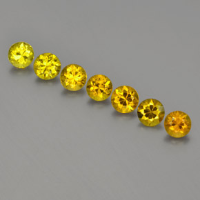 Shop natural ct Vert Doré Petit Grenat gems, Tour, from Mali at GemSelect. In stock, global shipping!