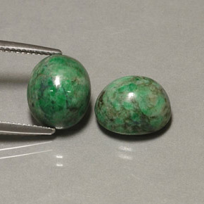 Achetez naturel ct vert maw-sit-sit gems, coupe ovale, en provenance myanmar (birmanie) chez gemselect. en stock, livraison internationale!