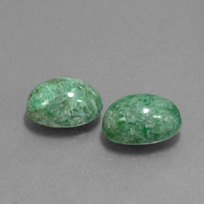 Achetez naturel ct vert maw-sit-sit gems, coupe ovale, en provenance myanmar (birmanie) chez gemselect. en stock, livraison internationale!