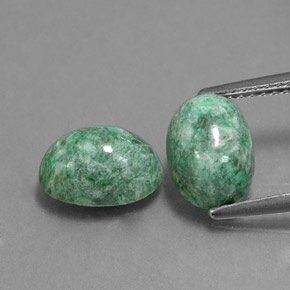 Achetez naturel ct vert maw-sit-sit gems, coupe ovale, en provenance myanmar chez gemselect. en stock, livraison internationale!