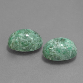 Achetez naturel ct vert maw-sit-sit gems, coupe ovale, en provenance myanmar chez gemselect. en stock, livraison internationale!