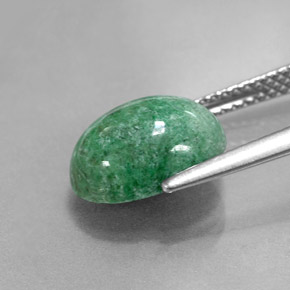 Maw-sit-sit vert naturelle coupe ovale, 3,87 ct, opaque