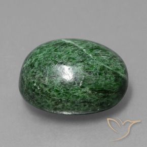 Maw-Sit-Sit Vert moyen naturelle ovale, 14.02 ct, Opaque