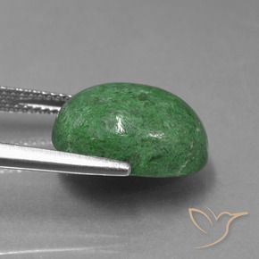 Maw-Sit-Sit Vert moyen naturelle ovale, 10.46 ct, Opaque