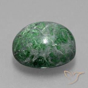 Maw-Sit-Sit Vert moyen naturelle ovale, 10.77 ct, Opaque