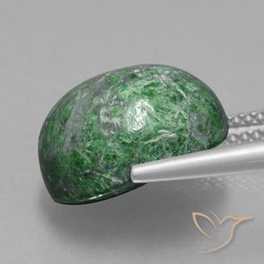 Maw-Sit-Sit Vert moyen naturelle ovale, 10.77 ct, Opaque