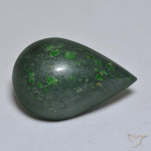 Maw-Sit-Sit Forêt verte naturelle En forme de poire, 9.96 ct, Opaque