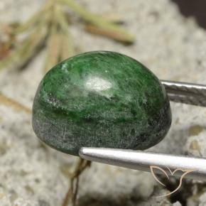 Maw-Sit-Sit Vert pin naturelle ovale, 6.33 ct, Opaque